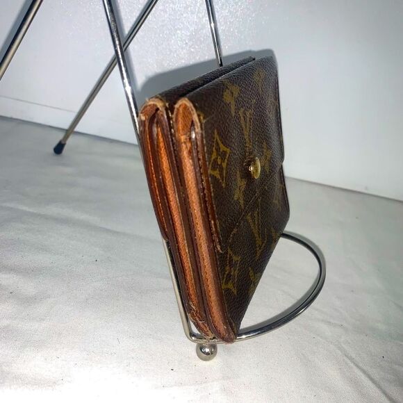 Louis Vuitton Brown Monogram Wallet - Picture 3 of 11